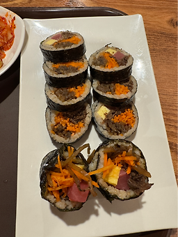 뚠뚠이김밥 범계로데오점 사진 3