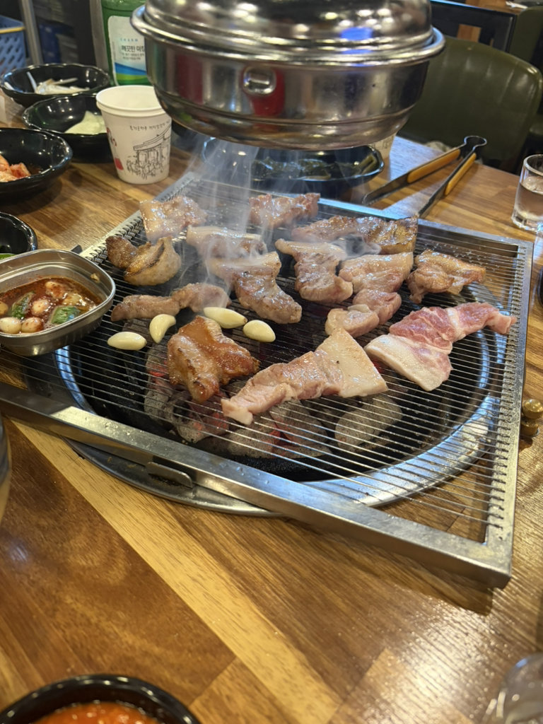 빼돌린뒷고기 대표 사진