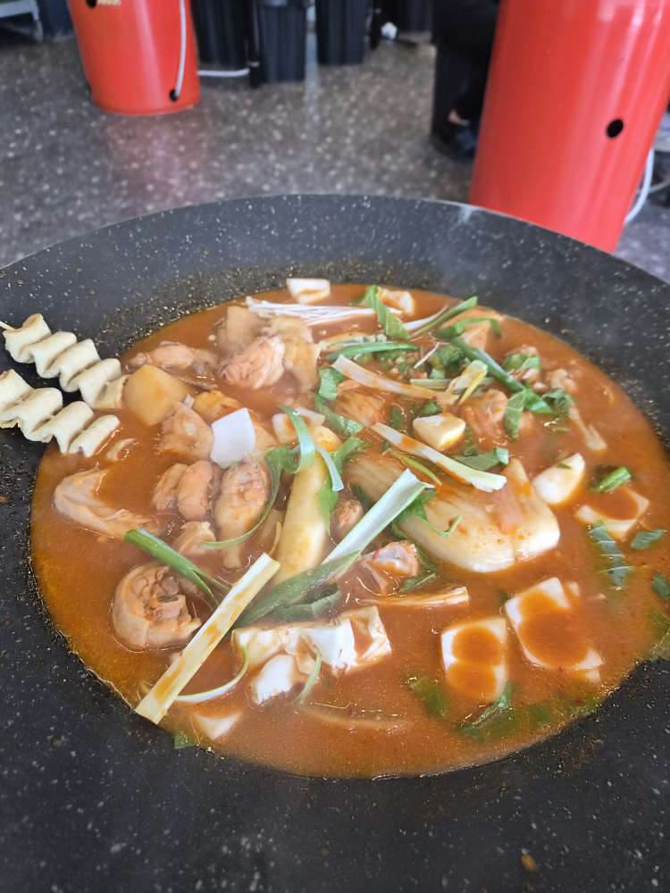 까치솥 뚜껑닭도리 명지직영점 대표 사진