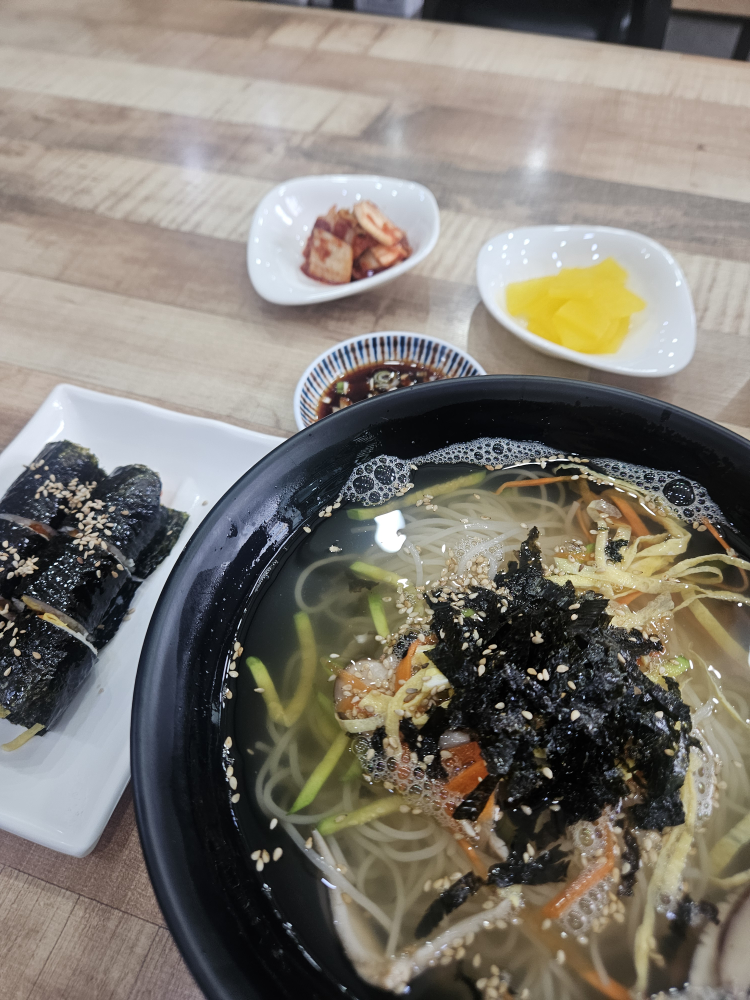 조선국수김밥 대표 사진