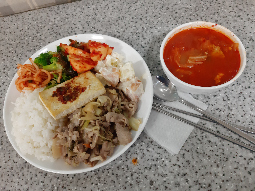 행복한식뷔페 사진 3