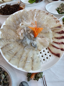 평산횟집 사진 2