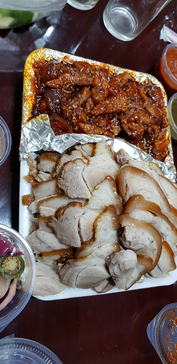 훈스족발 사진 4