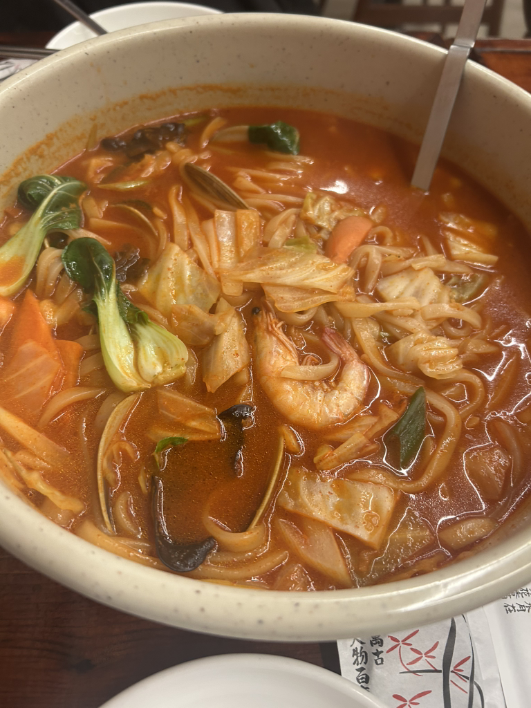 큰맘할매순대국 거제학동몽돌점 대표 사진