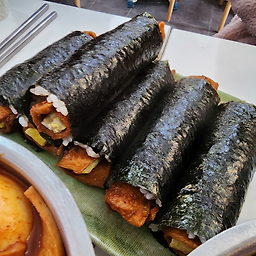 이웃집소녀떡볶이 신라대점 사진 2