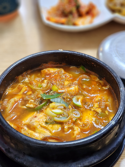 송하 대표 사진