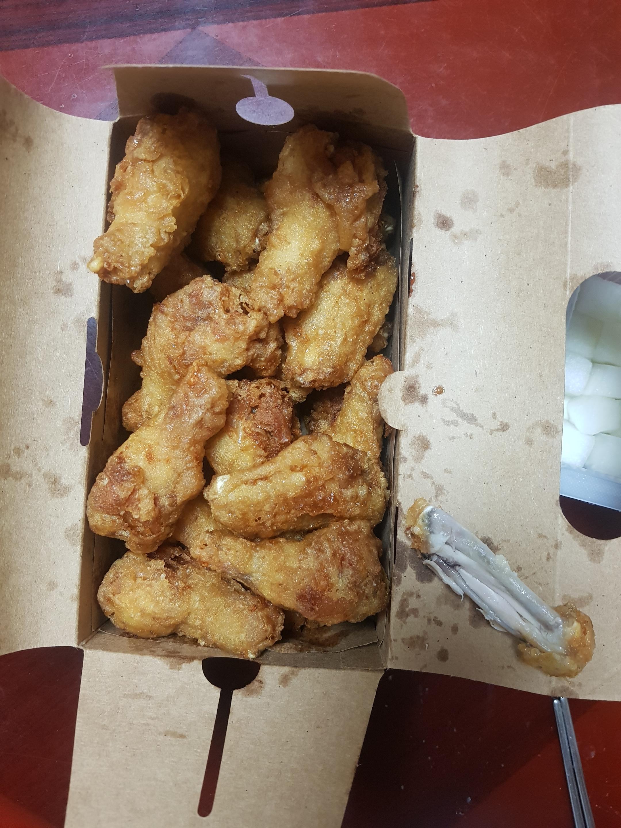 교촌치킨 화명3호점 사진 8