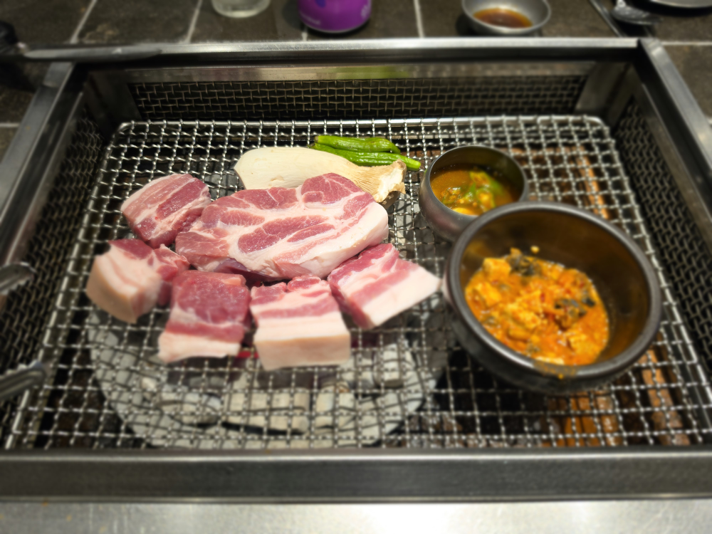 궤네깃도제주흑돼지전문점 중문본점 대표 사진