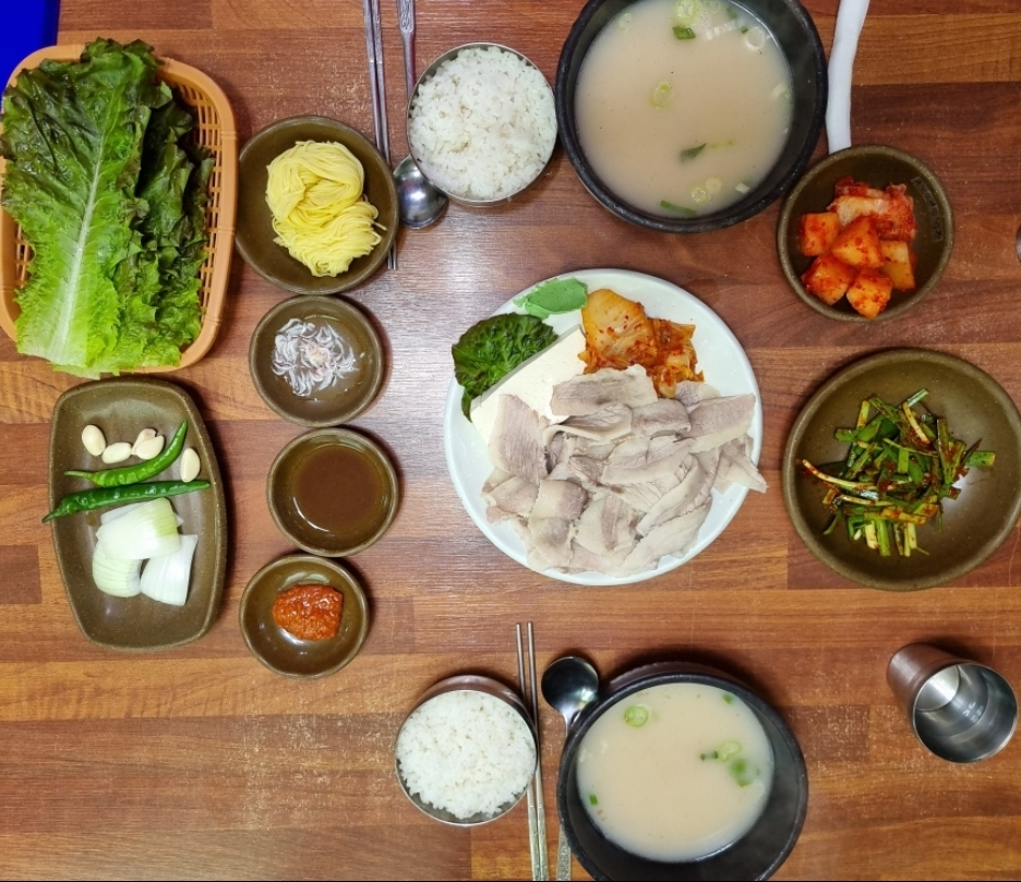 영진돼지국밥 본점 사진 3