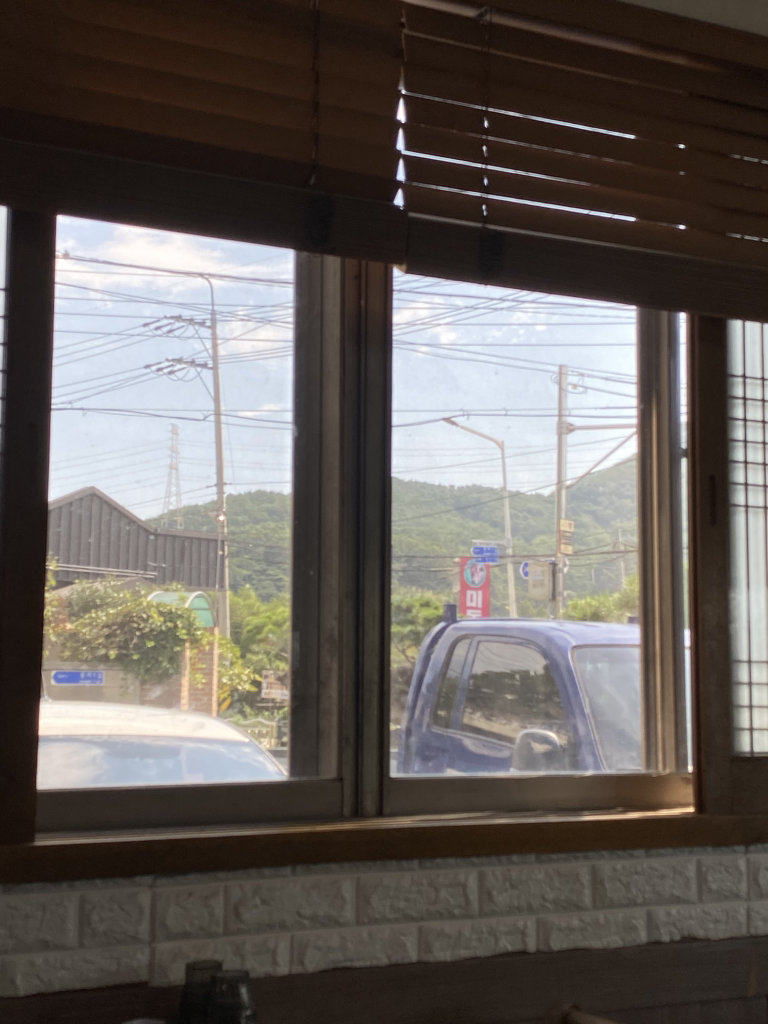 장터돼지국밥보쌈 사진 2