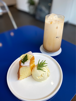 모데라트 대표 사진