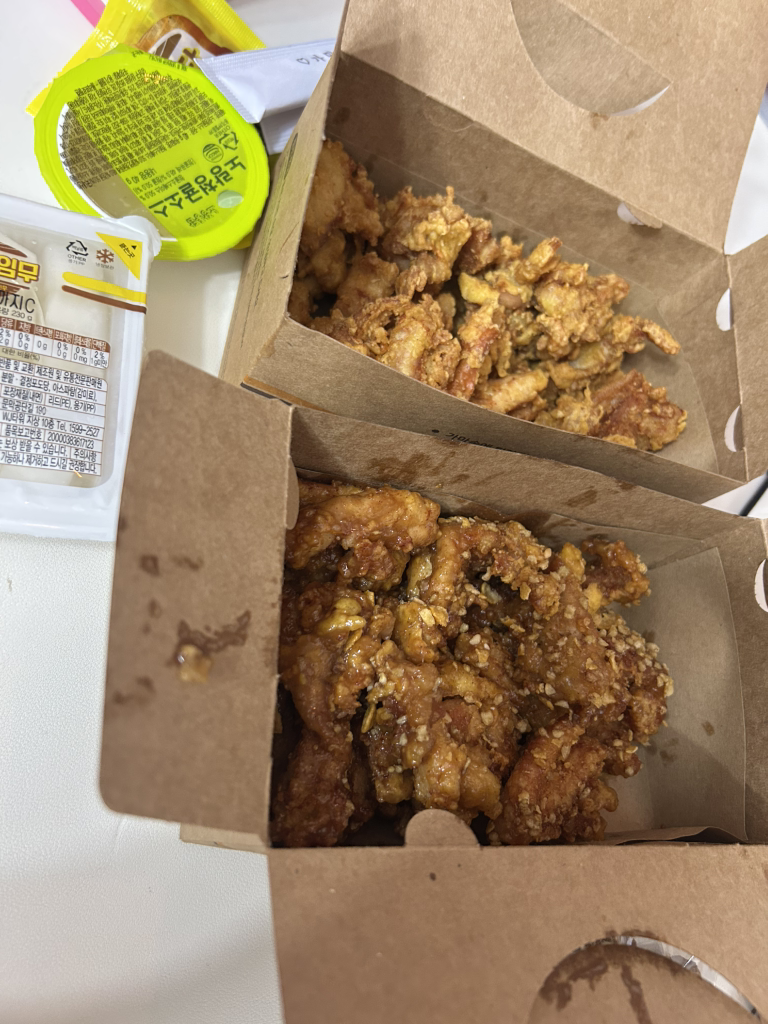 노랑통닭 부산국제금융센터역점 대표 사진