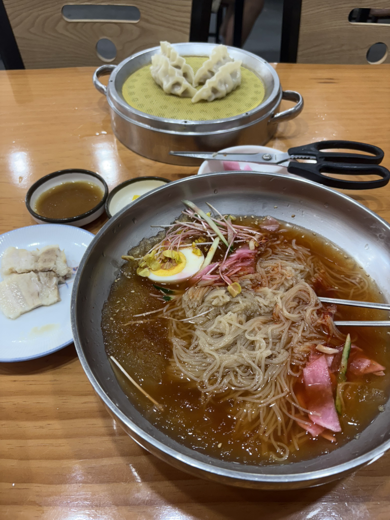 메밀꽃밀면 대표 사진