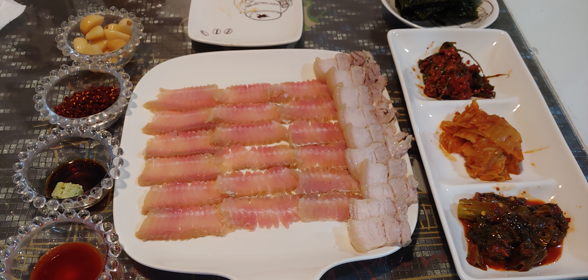 산에산에 대표 사진