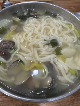 장터칼국수 대표 사진