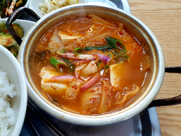현대분식 대표 사진