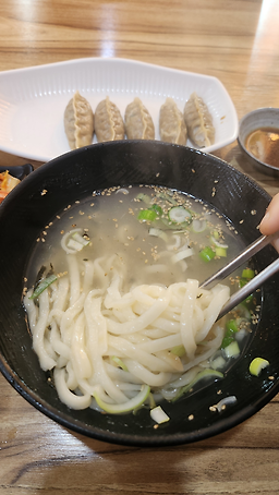 얼큰이손칼국수 초량점 사진 2