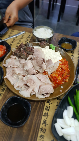 영진돼지국밥 코스트코센텀점 사진 7