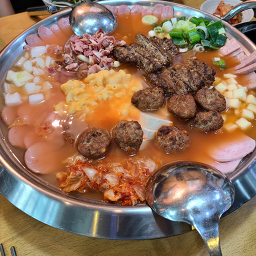 킹콩부대찌개 하단아트몰링점 대표 사진