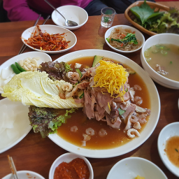 오륙도족발 사진 3