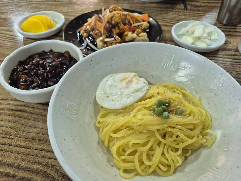 용문각 대표 사진