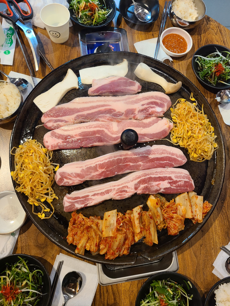 김치왕뚜껑삼겹살 3호점 사진 2