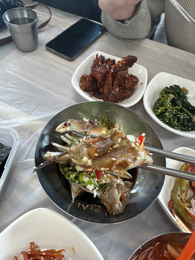 돌섬어부 대표 사진