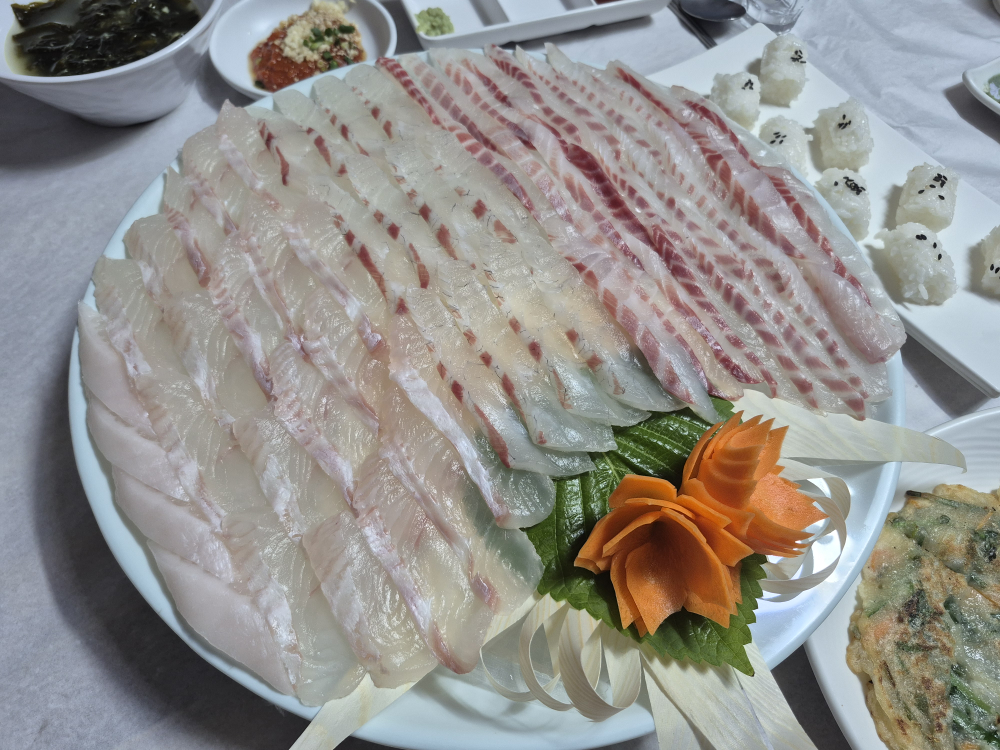 연합횟집 대표 사진
