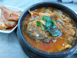 동부횟집 사진 2