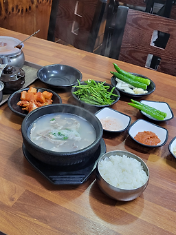 우리마을돼지국밥 사진 4