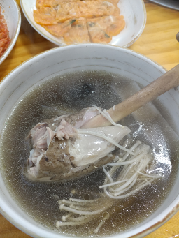 정감이능이백숙 사진 3