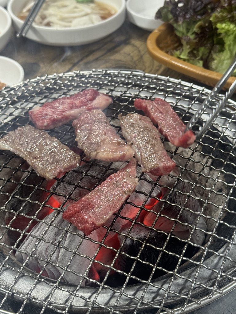 강동한우숯불촌 사진 2