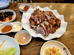 우장군보쌈&족발 사진 7