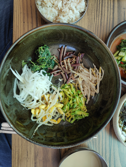 돌산보리밥 사진 7
