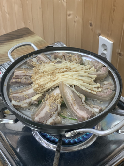 늘푸른흑염소가든 보성본점 사진 2