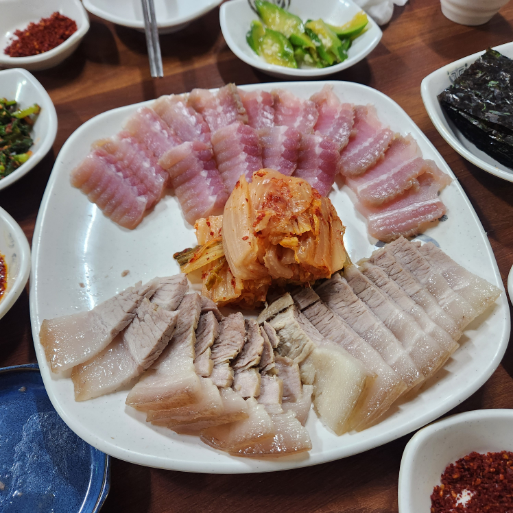 홍탁 대표 사진