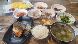 고등어구이정식 사진 8
