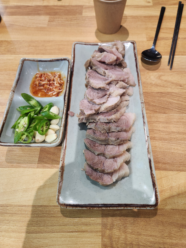 칠곡보리밥칼국수 명지국제점 사진 4