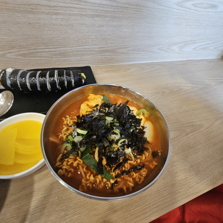 빨간세상라면학교 대표 사진