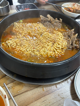 통뼈감자탕 여수문수점 대표 사진