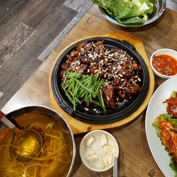 만돌이네족발보쌈 사진 8