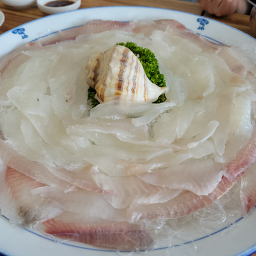 중앙횟집 사진 8