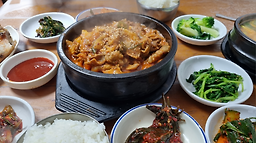 진이네밥집 사진 2