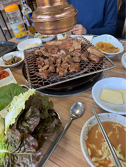 돌고래숯불구이 대표 사진