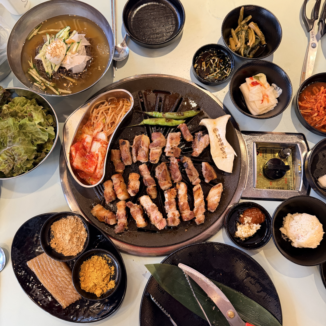 효자동솥뚜껑 부산명지점 사진 8