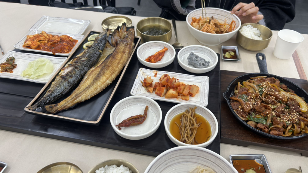부산에뜬고등어 시청점 대표 사진
