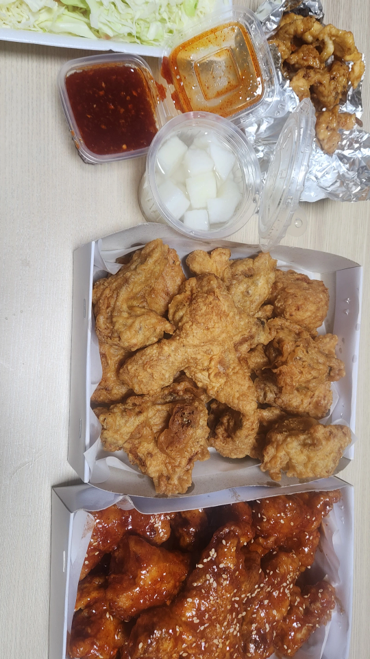 청도치킨 대표 사진
