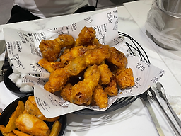 교촌치킨 다대1호점 사진 2