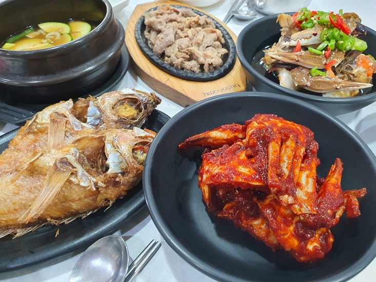 박정현게장백반 대표 사진