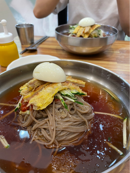 메밀고밀면 사진 5